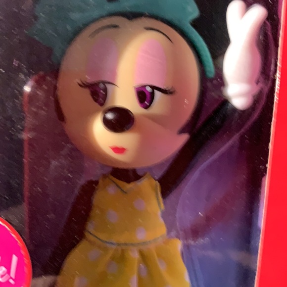 Disney Minnie Mouse - Picture 5 of 6